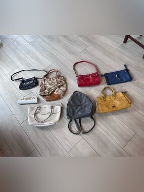 Women’s Handbag Purse Bundle Lot of 8 Mixed Styles/Brand Shoulder Crossbody Tote